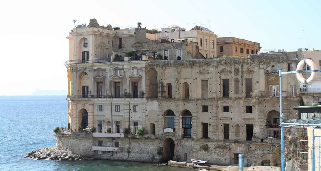 Palazzo Don Anna leggende e miti
